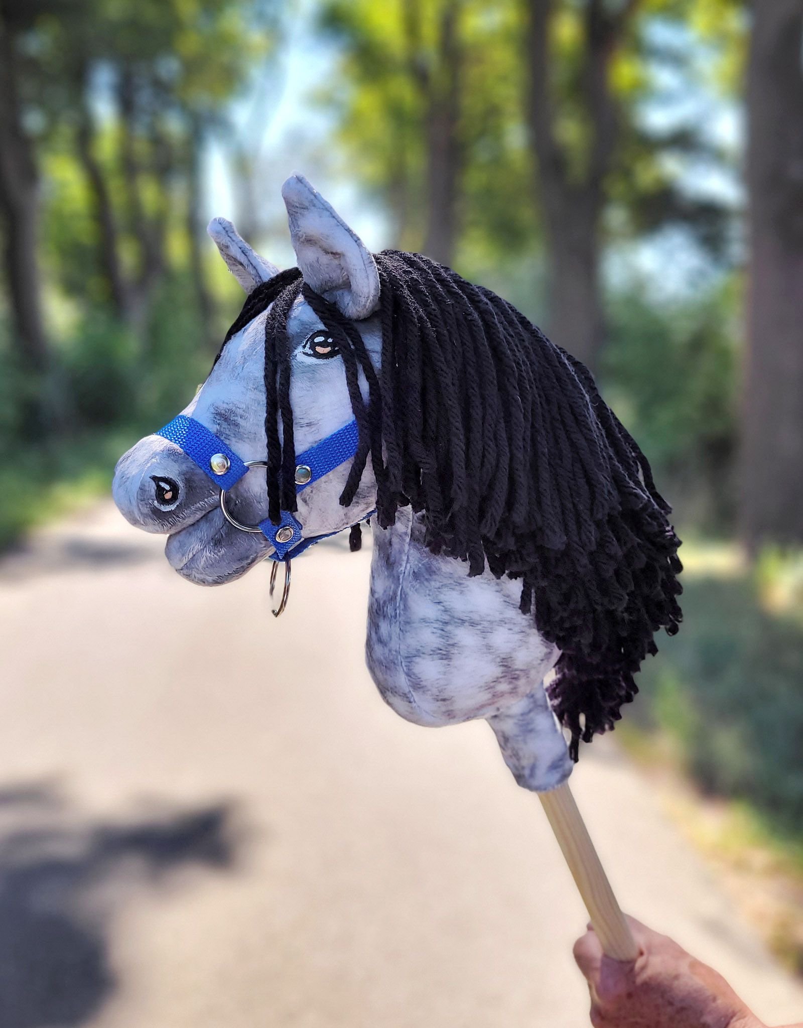 Arkliukas ant lazdos Super Hobby Horse Premium - obuolmušis arklys su juodais karčiais A4 - Image 7