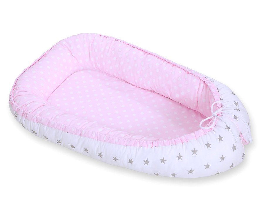 Kūdikio lizdas dvipusis Premium Cocoon naujagimiams BOBONO - taškeliai ant rožinio fono/pilkos žvaigždutės - Image 4