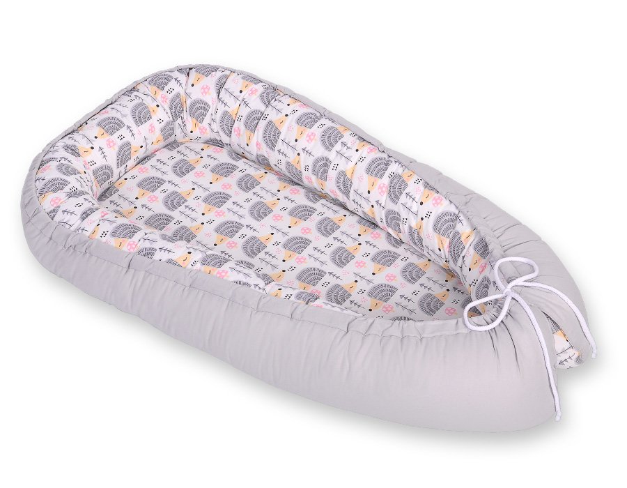 Kūdikio lizdas dvipusis Premium Cocoon naujagimiams BOBONO - ežiukai pilka - Image 2