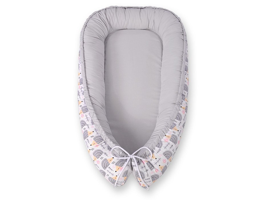 Kūdikio lizdas dvipusis Premium Cocoon naujagimiams BOBONO - ežiukai pilka - Image 5