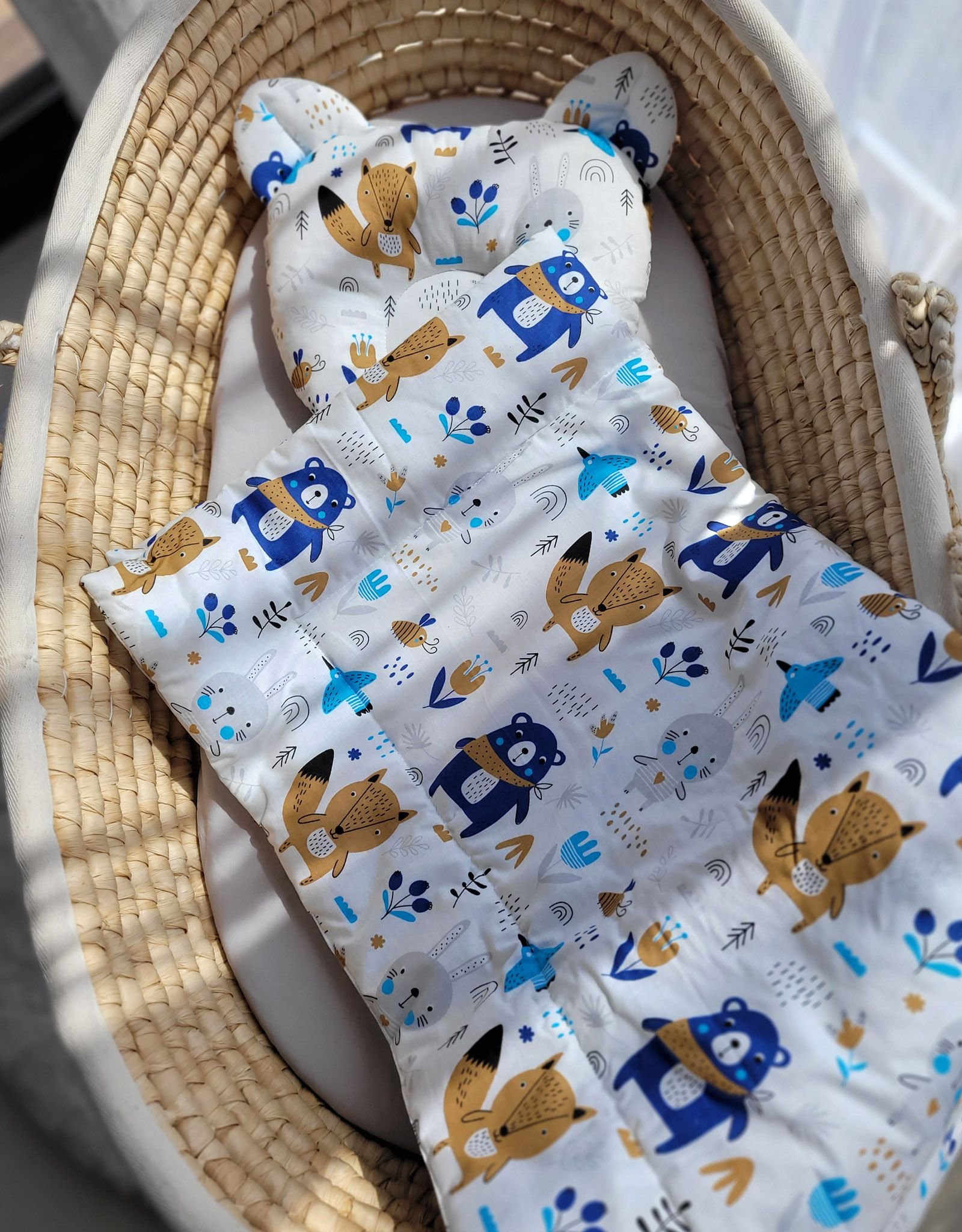 Antklodė su pagalvėle Teddy – 2 dalių komplektas – tamsiai mėlyni meškiukai - Image 5