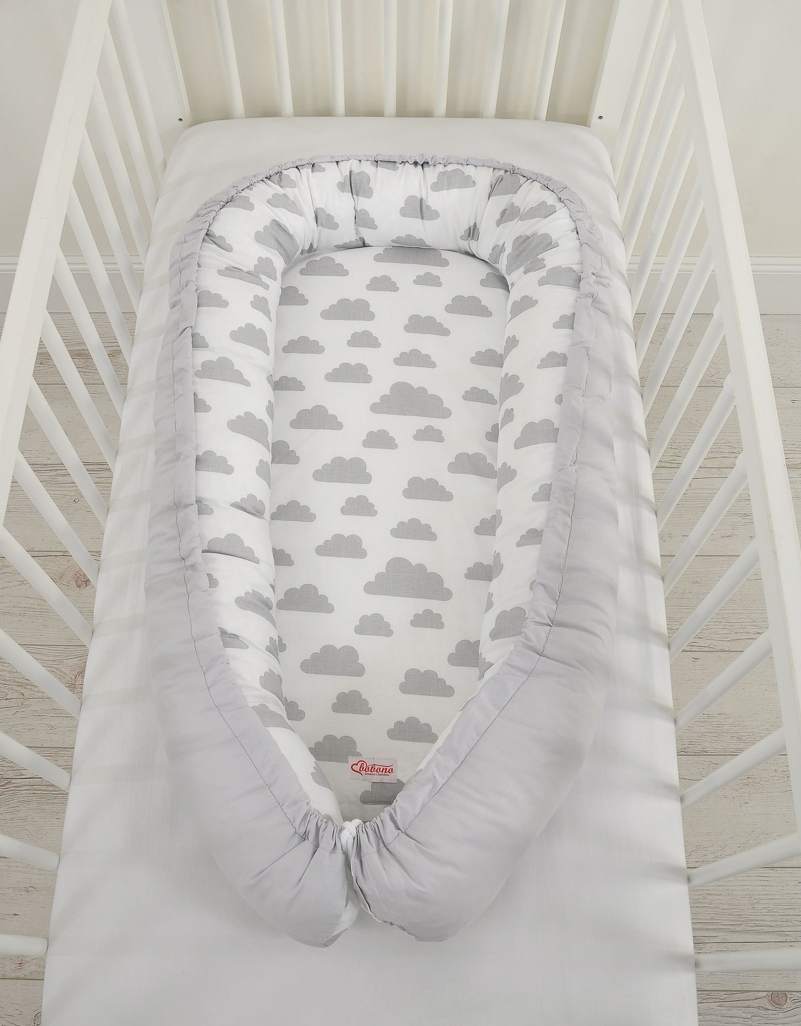 Kūdikio lizdas dvipusis Premium Cocoon naujagimiams BOBONO - debesys pilka/pilka - Image 6