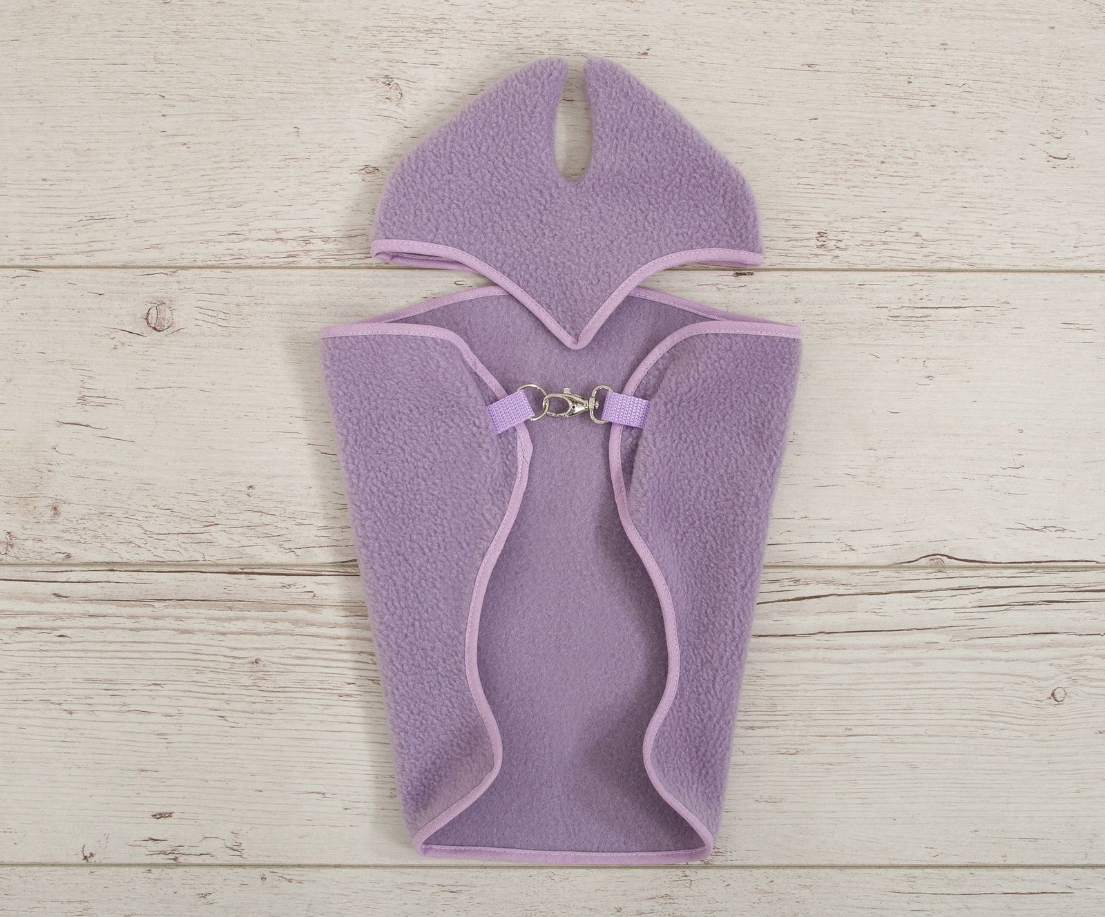 Rinkinys Hobby Horse A3: flisinė antklodė + šiltos ausinės – violetinė - Image 5