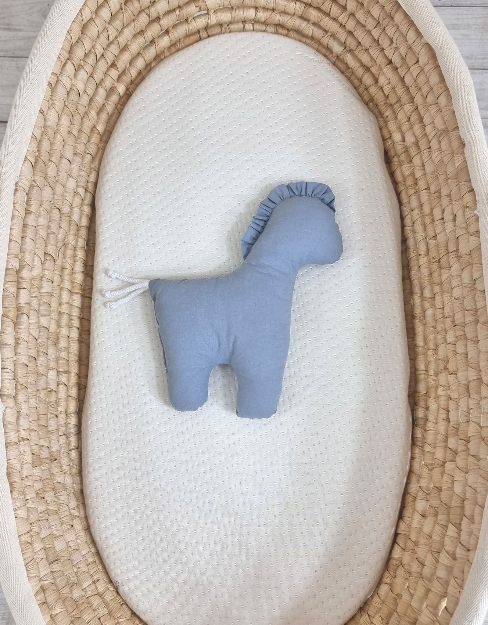 LUCKY Horse - minkštas pirmasis žaislas - Dulsvai mėlyna - Image 3