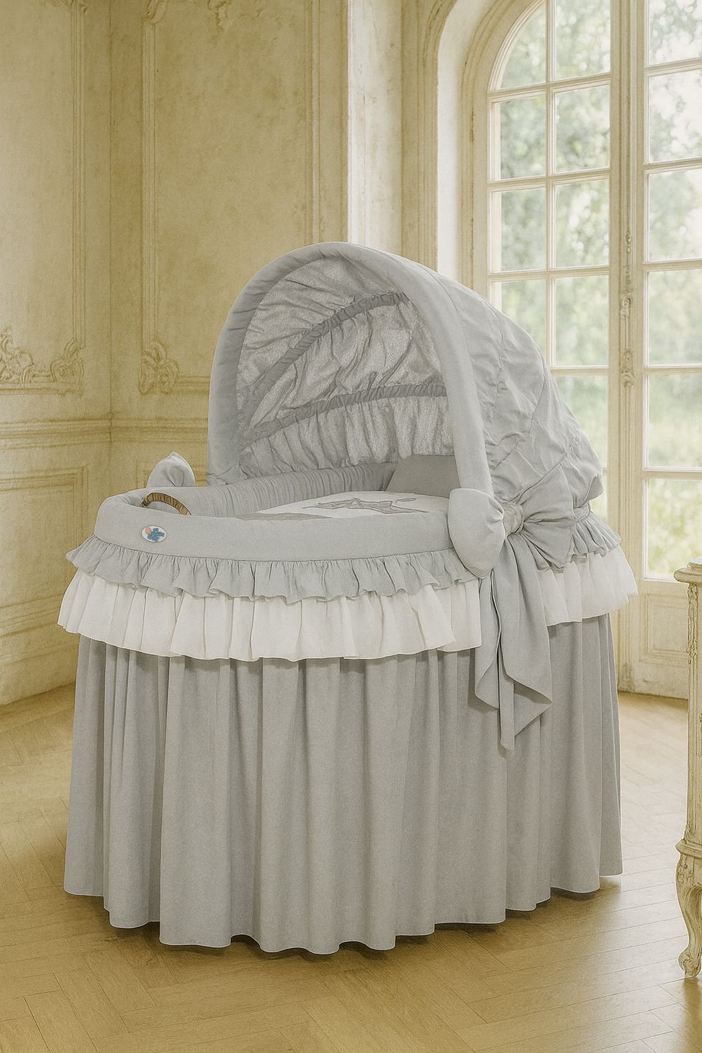 Moses krepšys / pintas lopšys su gaubtu – Mažoji princesė, pilka - Image 4