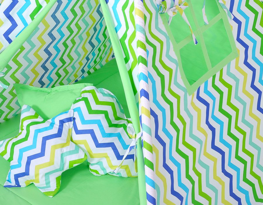 Tipi palapinė vaikams + dekoratyvinės plunksnos - Chevron žalsvai mėlyna - Image 5