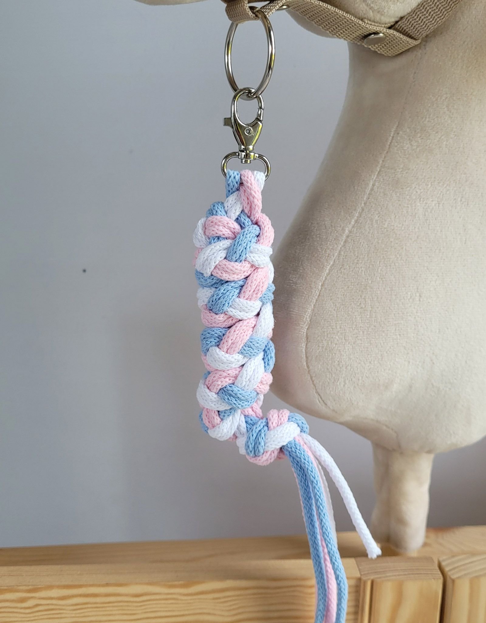 Hobby Horse pavadėlis, pagamintas iš dvigubos virvutės - mėlyna/šviesiai rožinė/balta - Image 2
