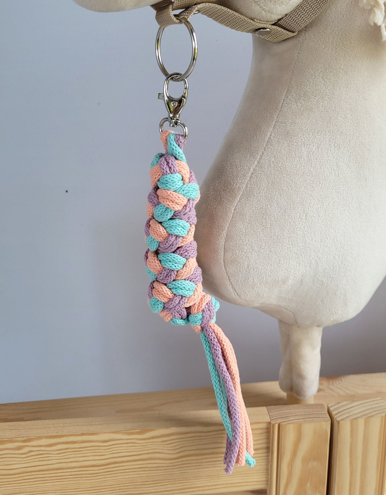 Hobby Horse pavadėlis, pagamintas iš dvigubos virvutės - mėtos spalvos/levandų spalvos/persikų spalvos - Image 2