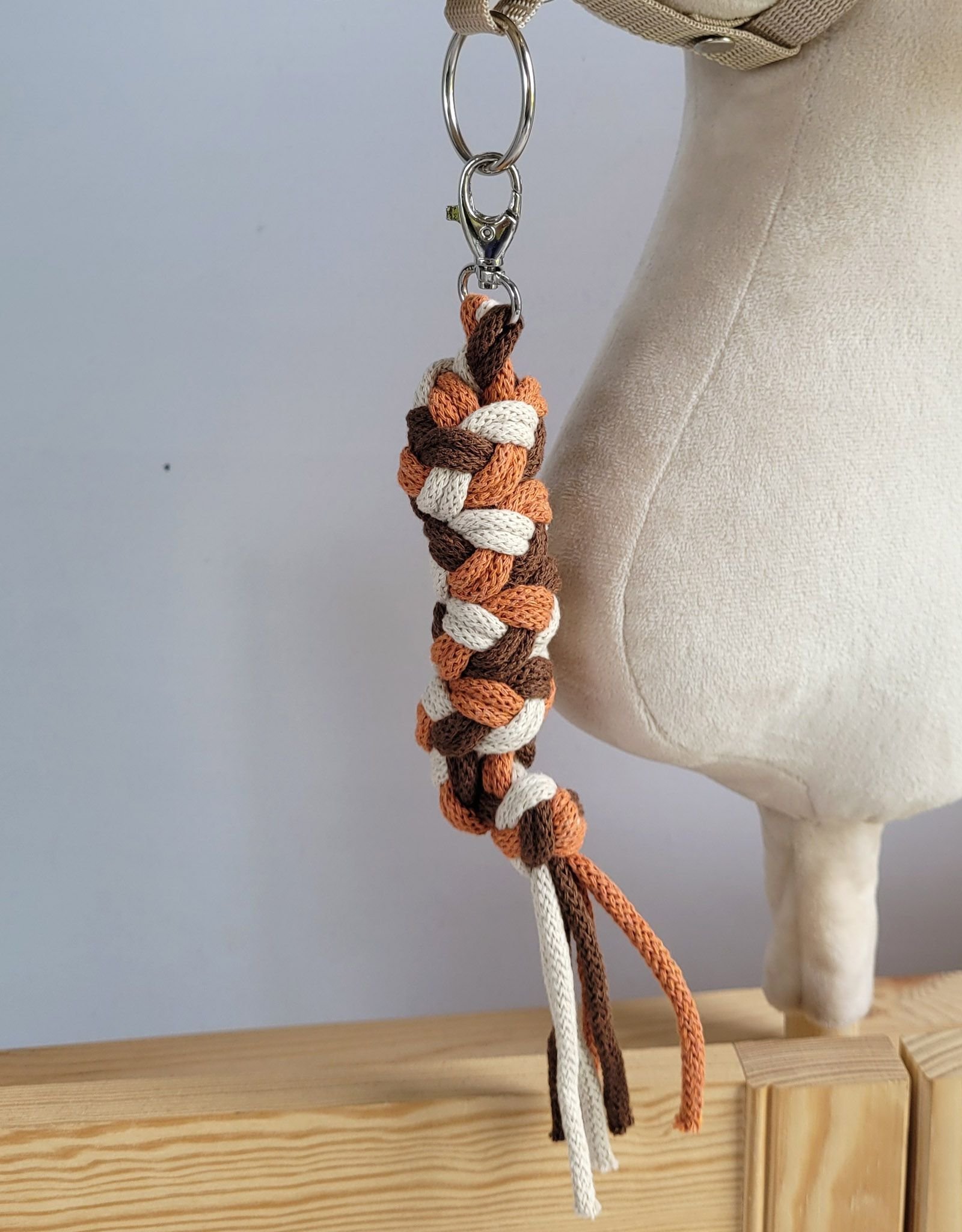 Hobby Horse pavadėlis, pagamintas iš dvigubos virvutės - šviesiai smėlio spalvos/ruda/terakotos spalvos - Image 2