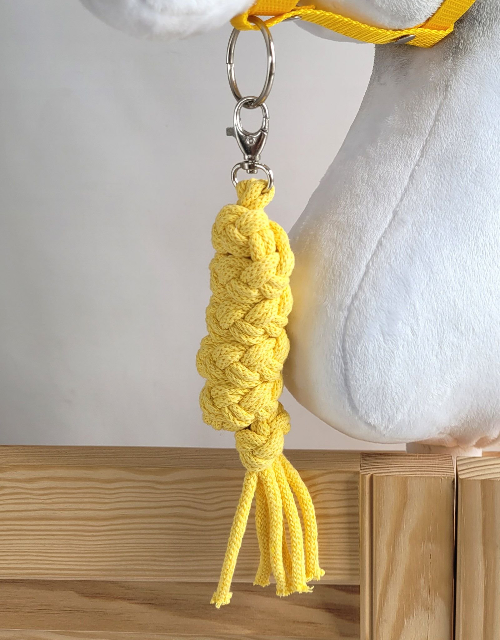 Pavadėlis Hobby Horse žirgeliui iš dvigubai vytos virvutės - geltona - Image 3